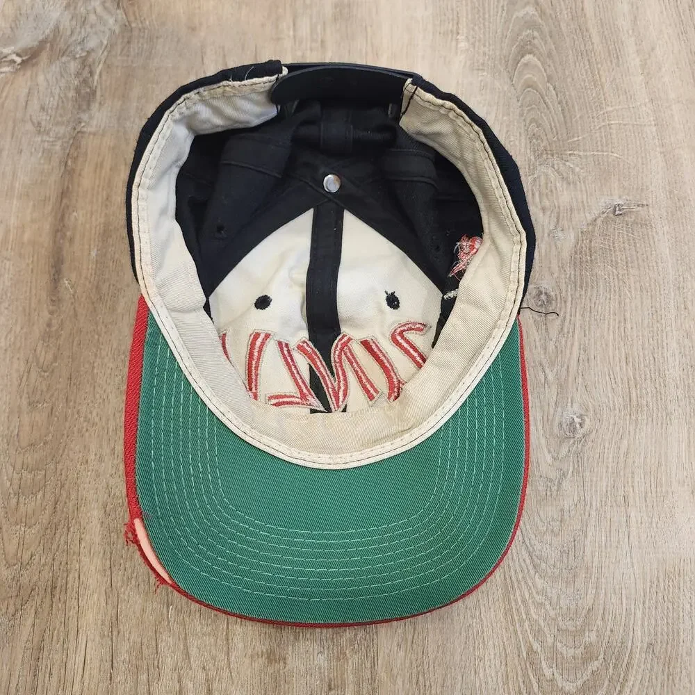 Vintage 90s UNLV Script Runnin Rebels Black Snapback Hat YoungAn Embroidered